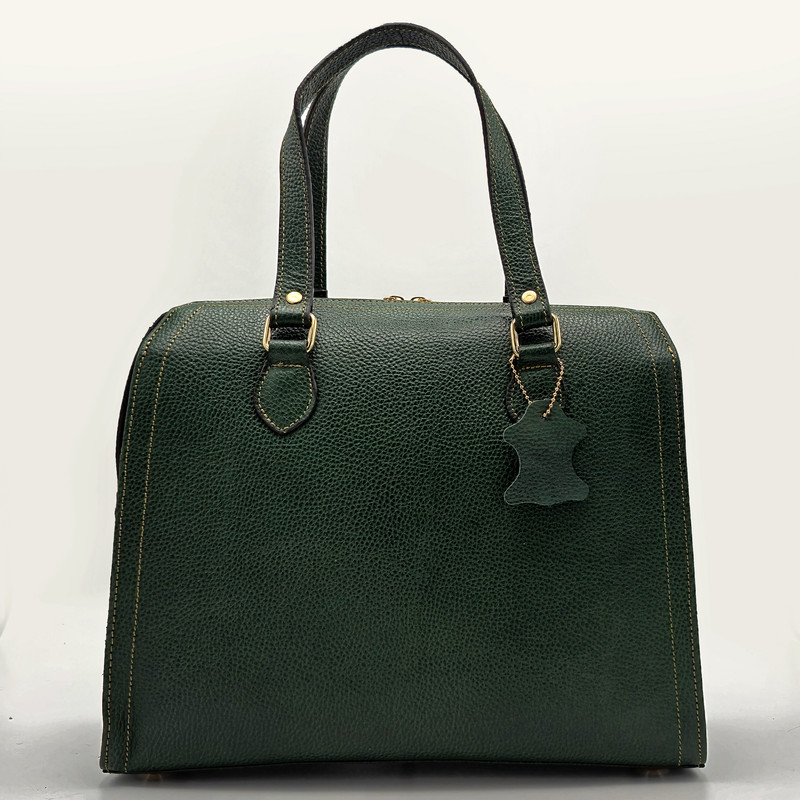 کیف دوشی زنانه مدل چرم طبیعی کد FTH147F