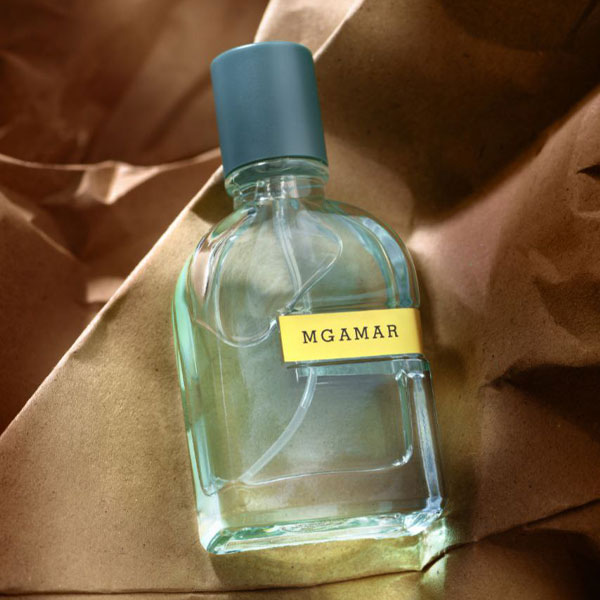 ادکلن بلک مارین مینیاتوری اسانس مگاماره