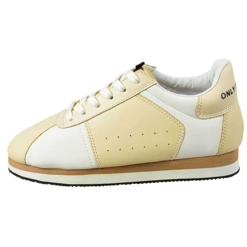 کفش راحتی زنانه مدل بریو CR.4182