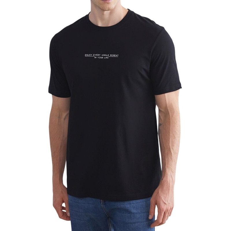 تی‌شرت آستین کوتاه مردانه ال سی وایکیکی مدل Enjoy Every