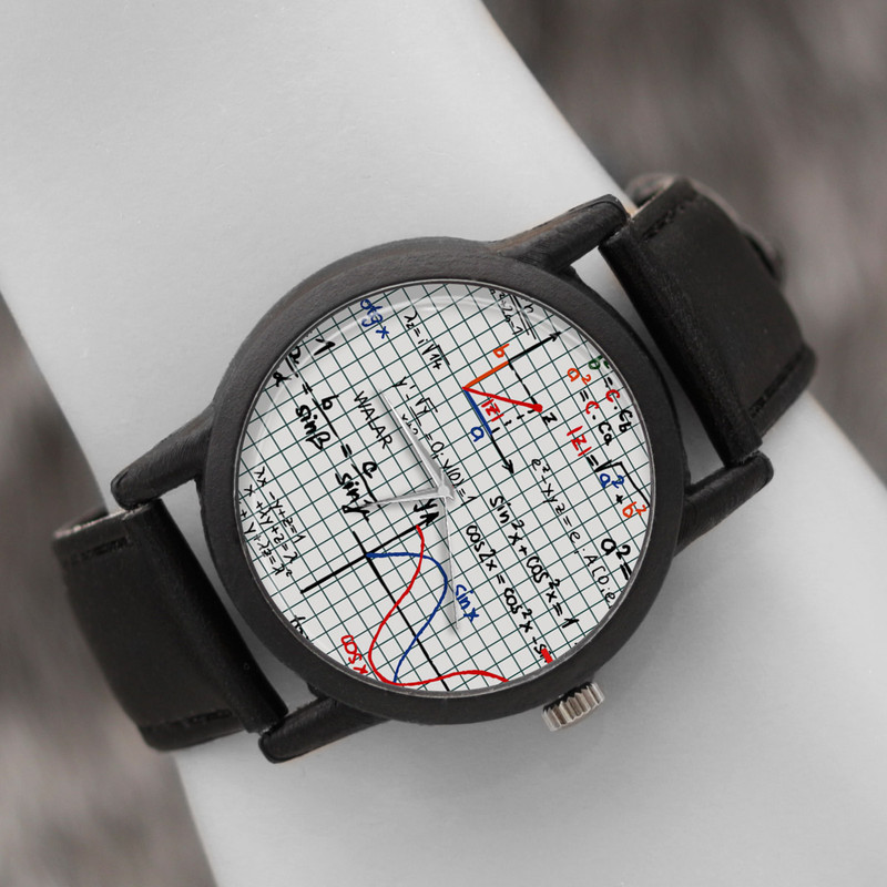 ساعت مچی عقربه ای والار طرح ریاضی کد LF2394