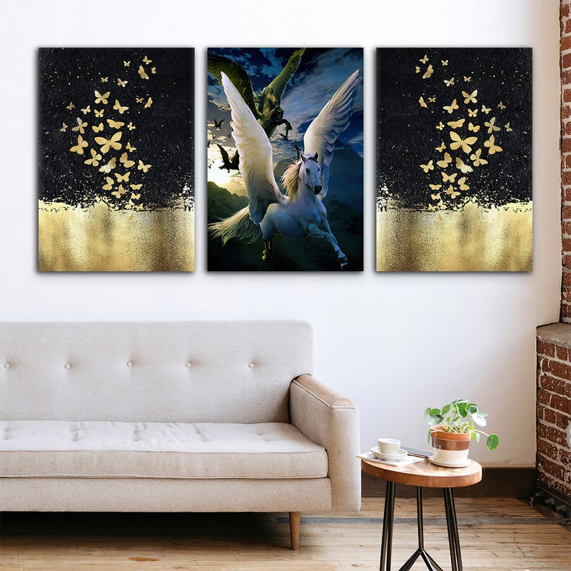 تابلو شاسی بکلیت طرح ورق طلا اسب شاخ دار و پروانه مدل SH-767 مجموعه 3 عددی