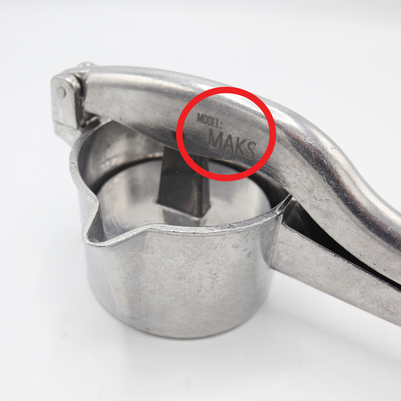 آب انار گیر دستی مدل YP-MAKS27