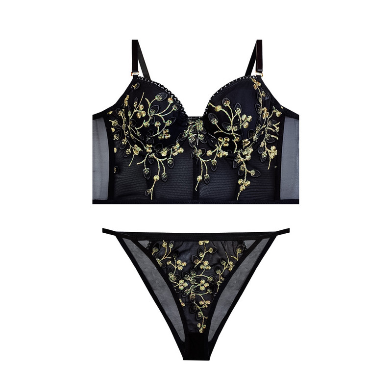 ست شورت و سوتین زنانه مدل  لاکچری توری گل برجسته  کد 80852st