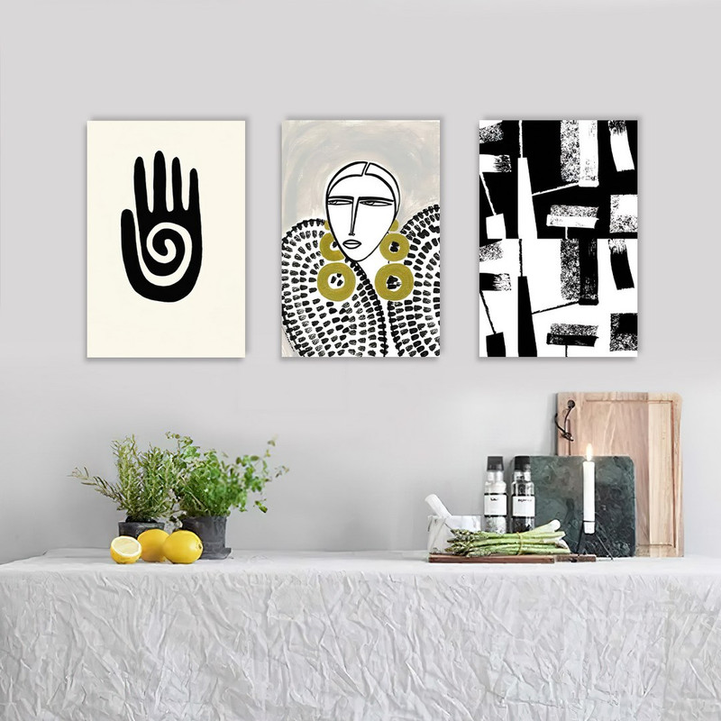 تابلو شاسی بکلیت طرح نقاشی مینیمال دست و دخترانه مدل SH-1118  مجموعه 3 عددی